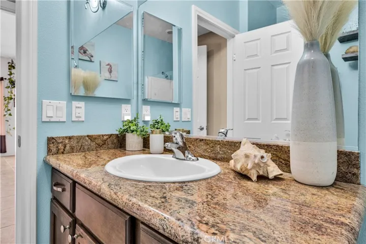 74101 Cactus Wren Court, 29 Palms, California 92277