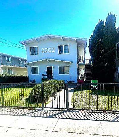 The Property Consists of Six 1 Bedroom 1 Bath Units in a Great North Redondo Location.