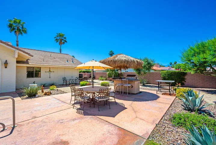 42-web-or-mls-JLRunaway_OPMG_0426_042