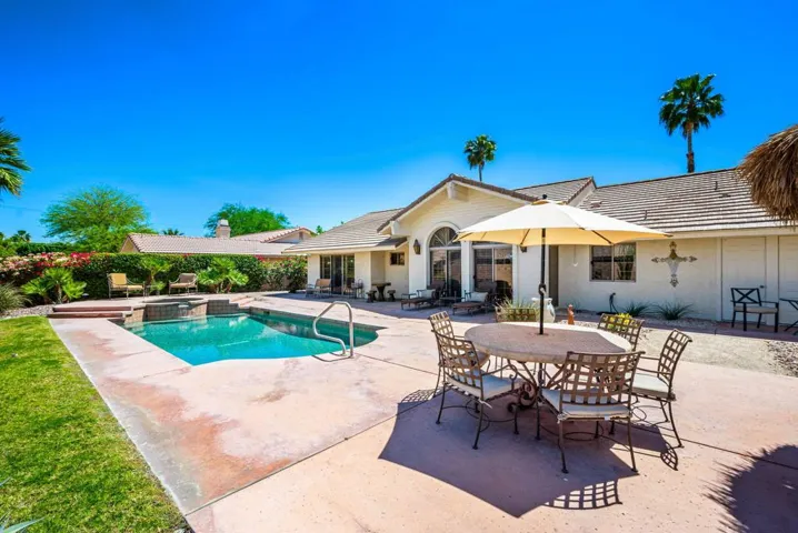 32-web-or-mls-JLRunaway_OPMG_0426_032