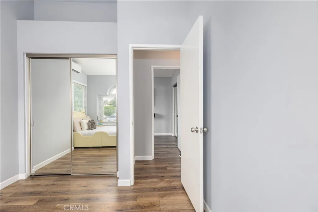 Bedroom 3 - Mirrored Wardrobe Doors