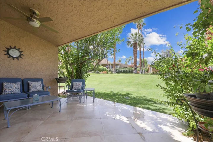 Covered patio off living room