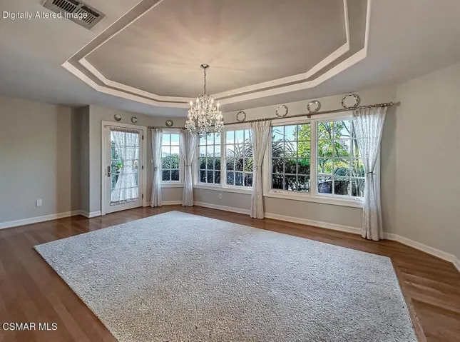 bLiving and Dining3 (1)