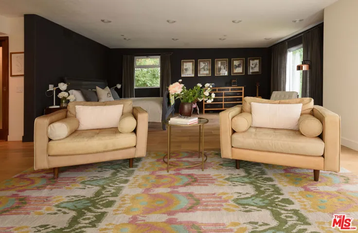 Primary suite seating area