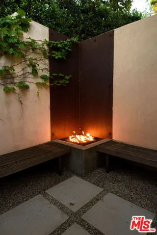Secluded outdoor firepit