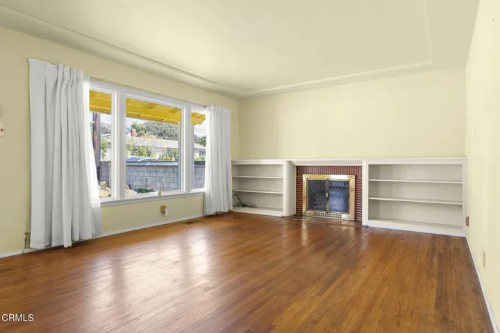 9-web-or-mls-SeaoroStudios-3662LomaVista