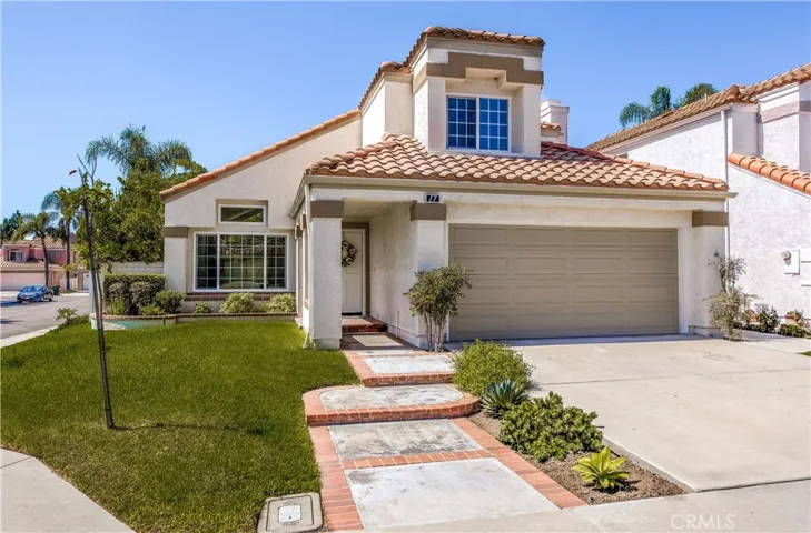 17 Palermo, Irvine, California 92614