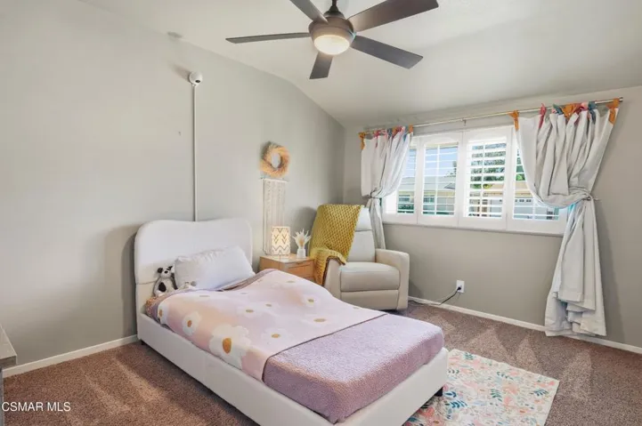 Girls bedroom