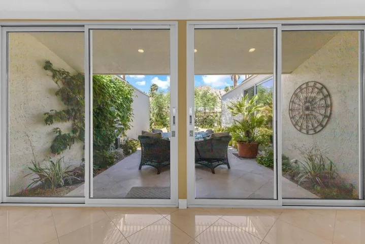 Mountain views gas firepit