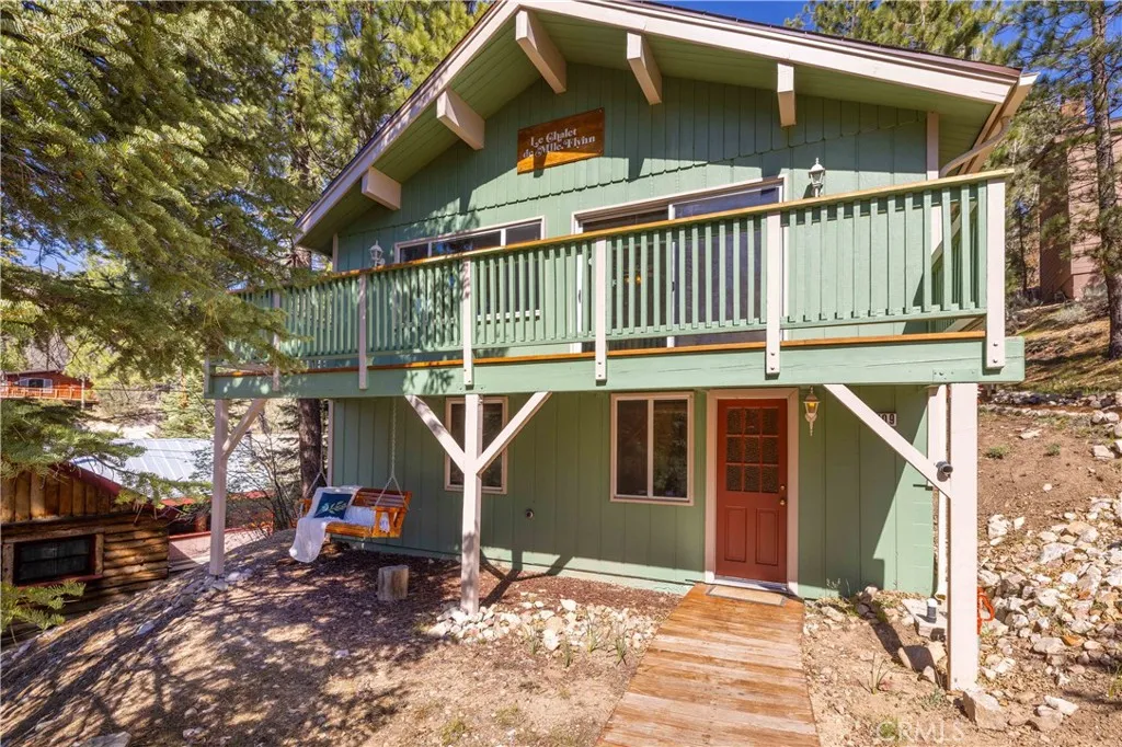 1109 Brookside, Fawnskin, California 92333 — photo 4