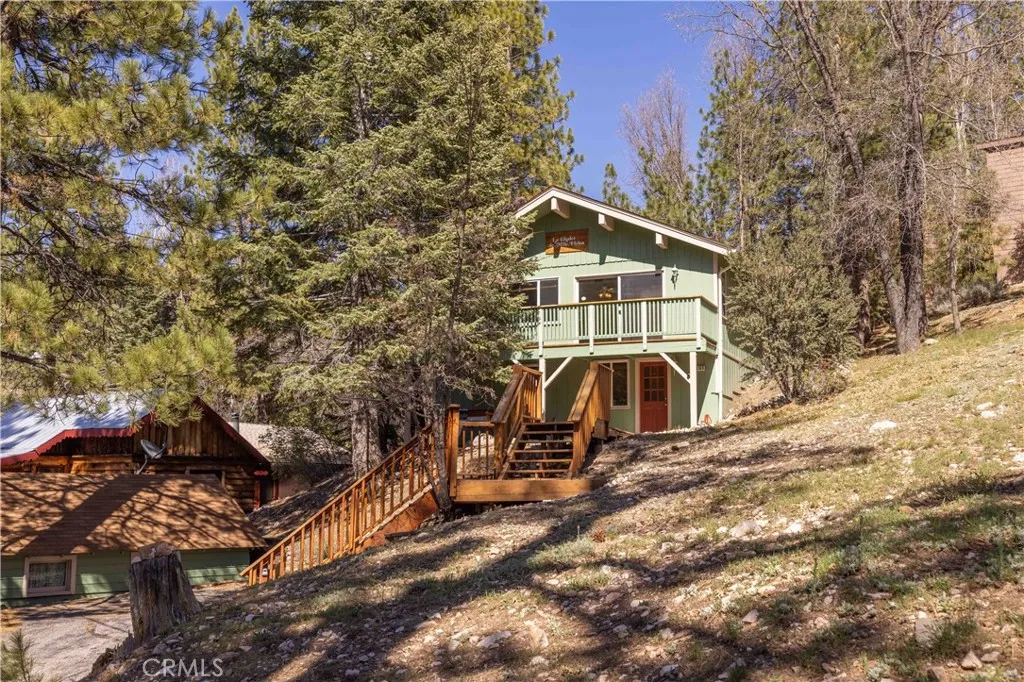1109 Brookside