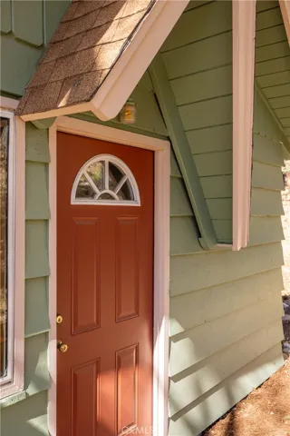 1109 Brookside, Fawnskin, California 92333
