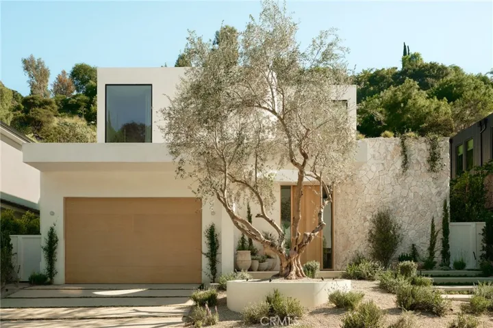 3712 Goodland Avenue, Studio City, California 91604