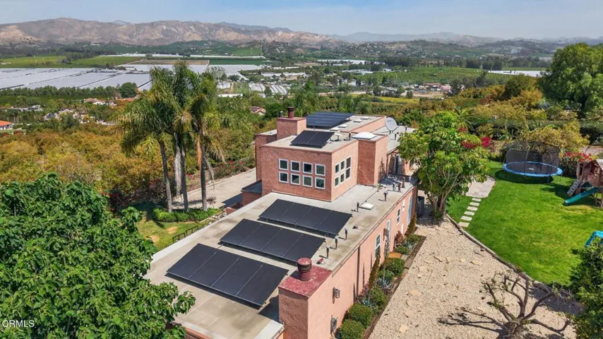 103-web-or-mls-UpmarketMedia-3774Gro-aer