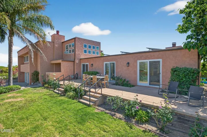 12-web-or-mls-UpmarketMedia-3774Gro-208