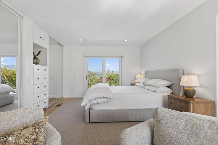 50-web-or-mls-UpmarketMedia-3774Gro-016