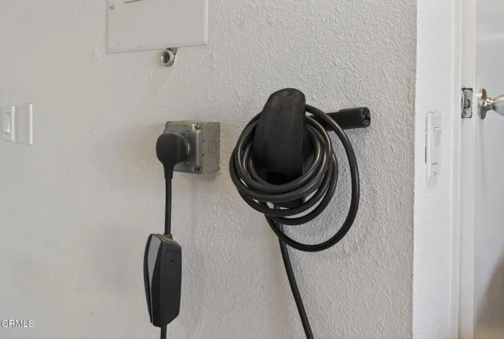 77-web-or-mls-UpmarketMedia-3774Gro-179