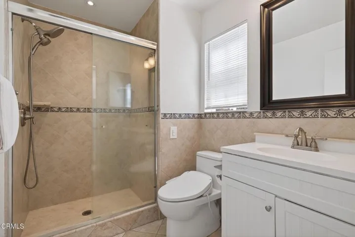 67-web-or-mls-UpmarketMedia-3774Gro-062