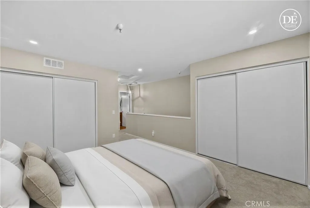 Virtual Staging Bedroom