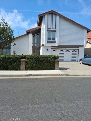 17881 San Rafael 1, Fountain Valley, California 92708