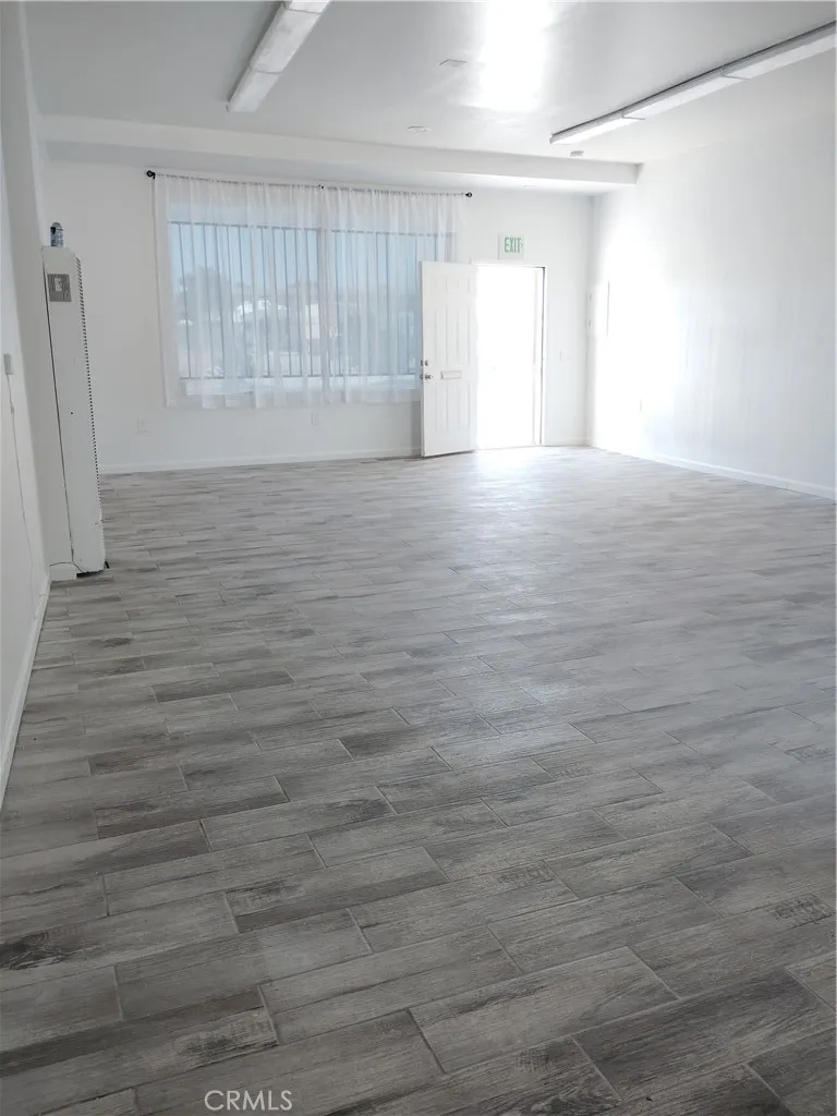 38266 Vacant