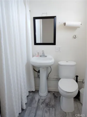 38266 Vacant