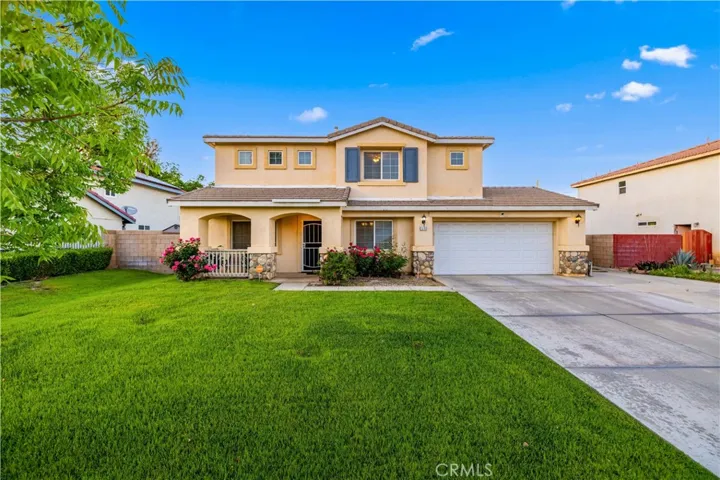 1549 Thomas Dr, Lancaster, California 93535