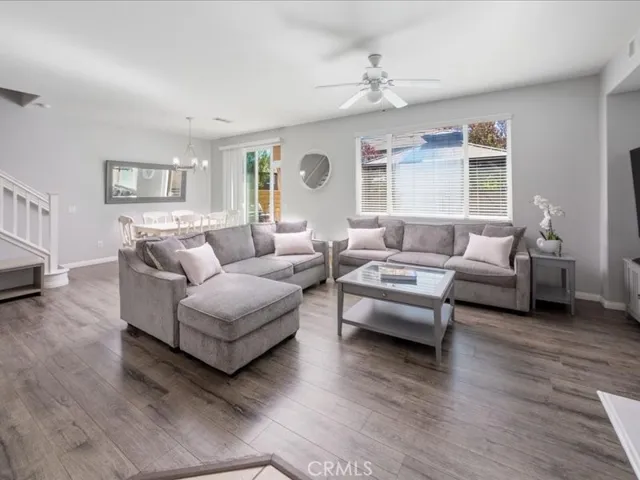 28355 Mirabelle, Saugus, California 91350
