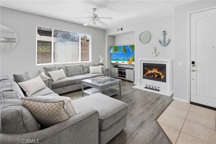 28355 Mirabelle, Saugus, California 91350