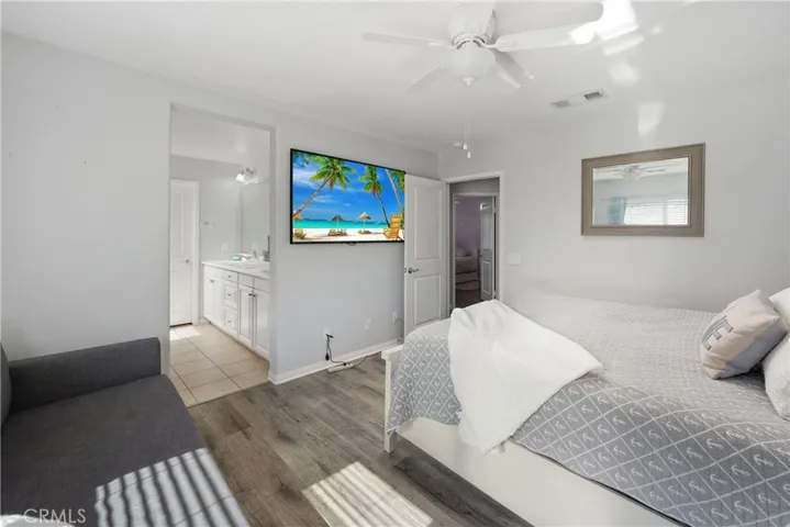 28355 Mirabelle, Saugus, California 91350