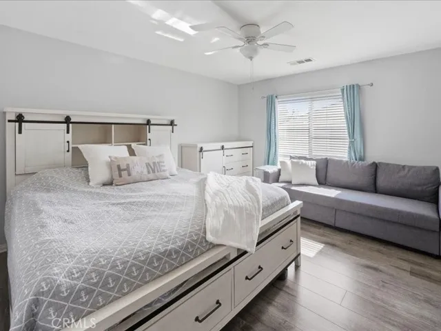 28355 Mirabelle, Saugus, California 91350