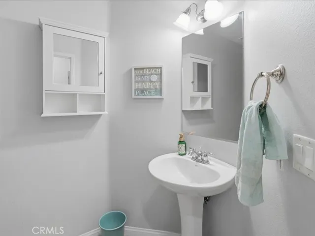 28355 Mirabelle, Saugus, California 91350