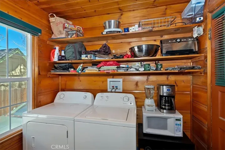 593 Lynn, Big Bear Lake, California 92315