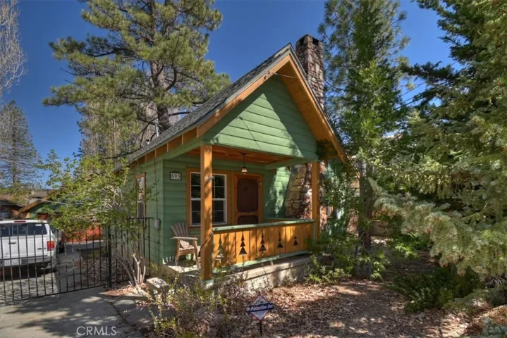 593 Lynn, Big Bear Lake, California 92315