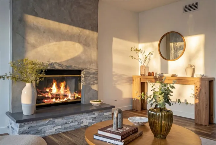 5141 Don Pio Drive, Woodland Hills, California 91364