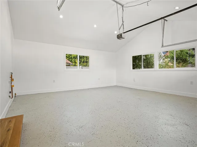 5141 Don Pio Drive, Woodland Hills, California 91364