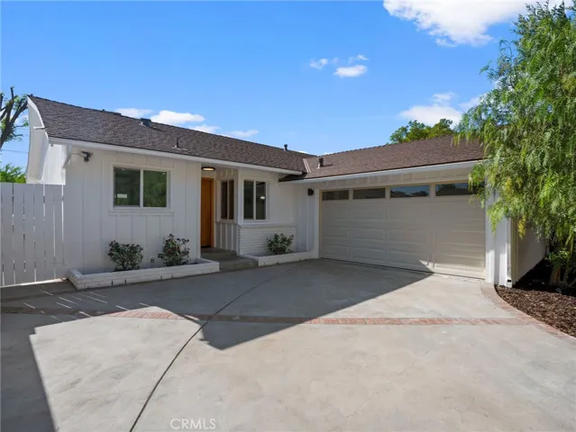 5141 Don Pio Drive, Woodland Hills, California 91364