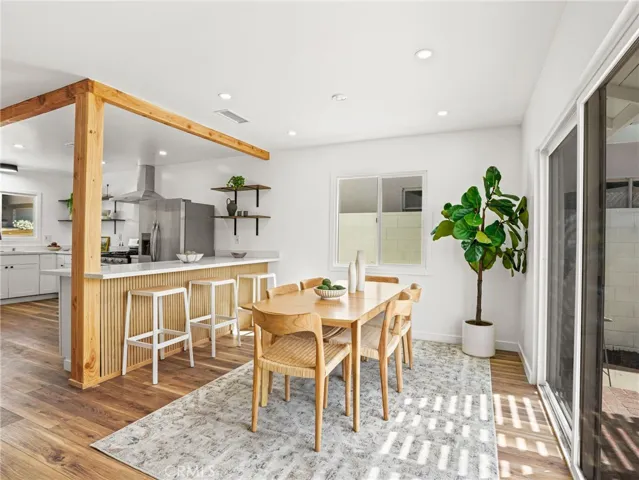5141 Don Pio Drive, Woodland Hills, California 91364