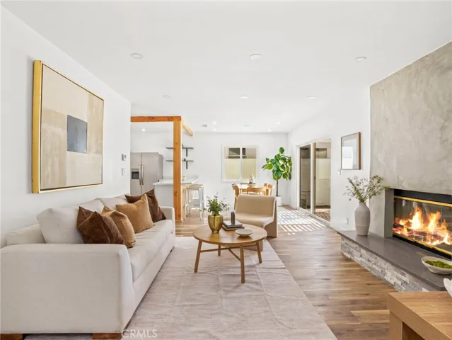 5141 Don Pio Drive, Woodland Hills, California 91364