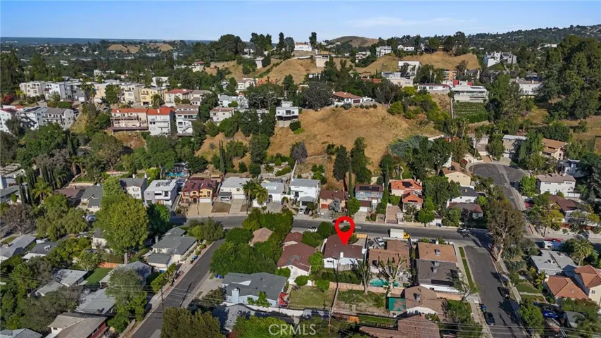 5141 Don Pio Drive, Woodland Hills, California 91364