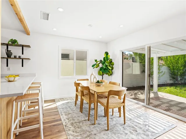 5141 Don Pio Drive, Woodland Hills, California 91364