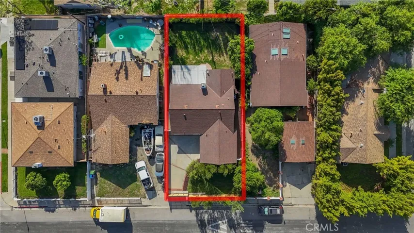 5141 Don Pio Drive, Woodland Hills, California 91364