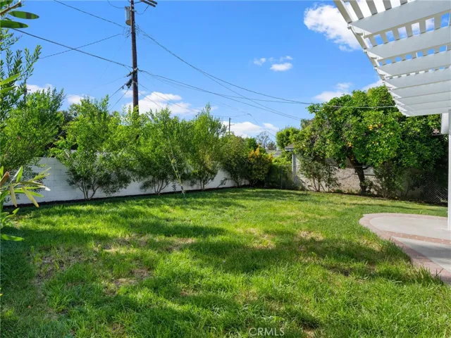 5141 Don Pio Drive, Woodland Hills, California 91364