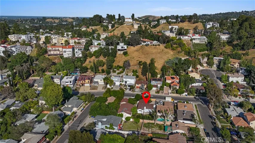 5141 Don Pio Drive, Woodland Hills, California 91364