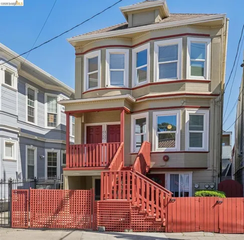 4722 4726 Shattuck Ave, Oakland, California 94609