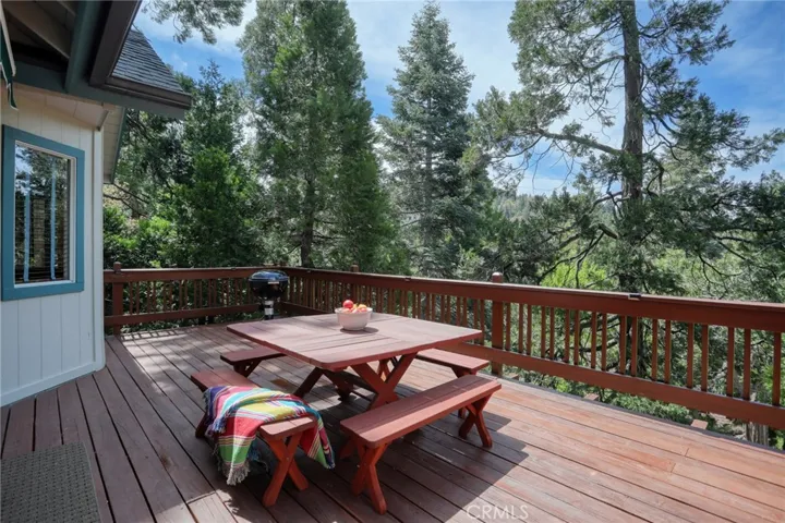 196 B, Lake Arrowhead, California 92352