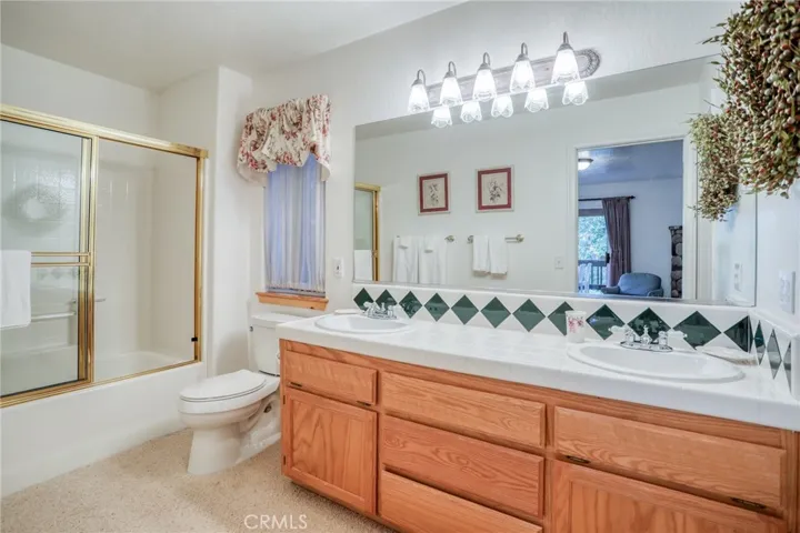 196 B, Lake Arrowhead, California 92352