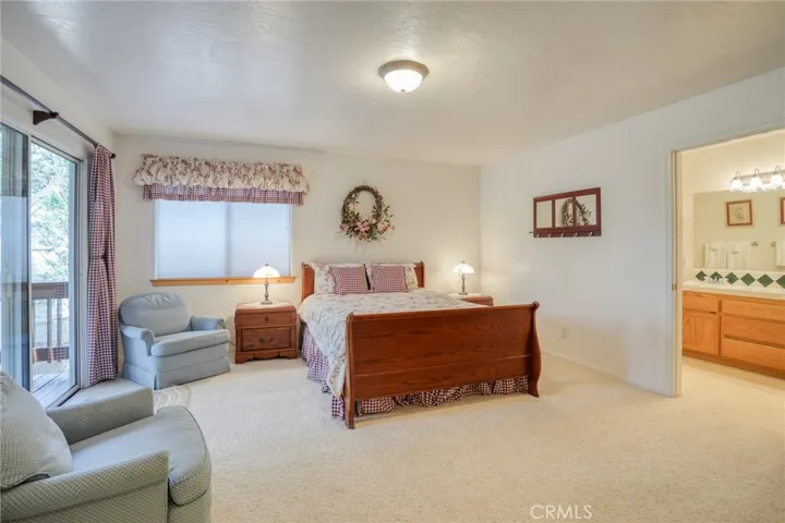 196 B, Lake Arrowhead, California 92352