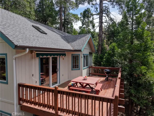 196 B, Lake Arrowhead, California 92352