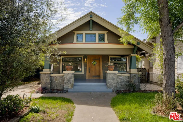 2332 W 31st Street, Los Angeles, California 90018